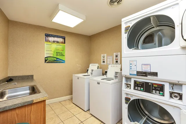 $354,900 | 265 Edward J Roy Drive, Unit 207, Manchester, NH 03104