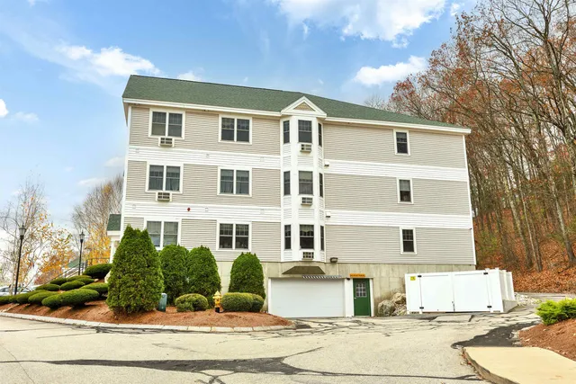 $354,900 | 265 Edward J Roy Drive, Unit 207, Manchester, NH 03104