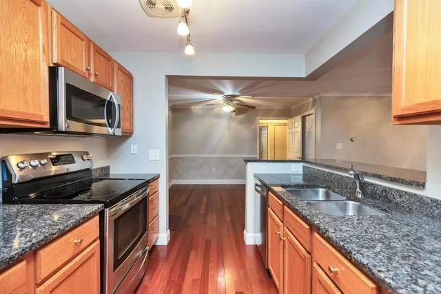 $354,900 | 265 Edward J Roy Drive, Unit 207, Manchester, NH 03104