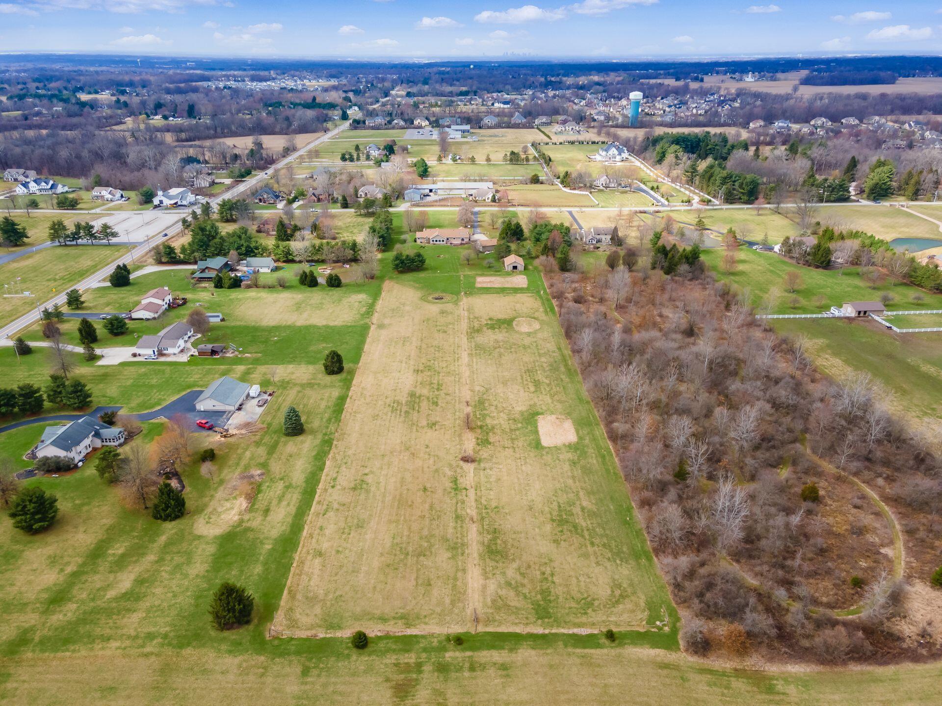 13570 Toll Gate Road Pickerington, OH 43147 - Photo 76 of 80 095_13570 Toll Gate Drone 010