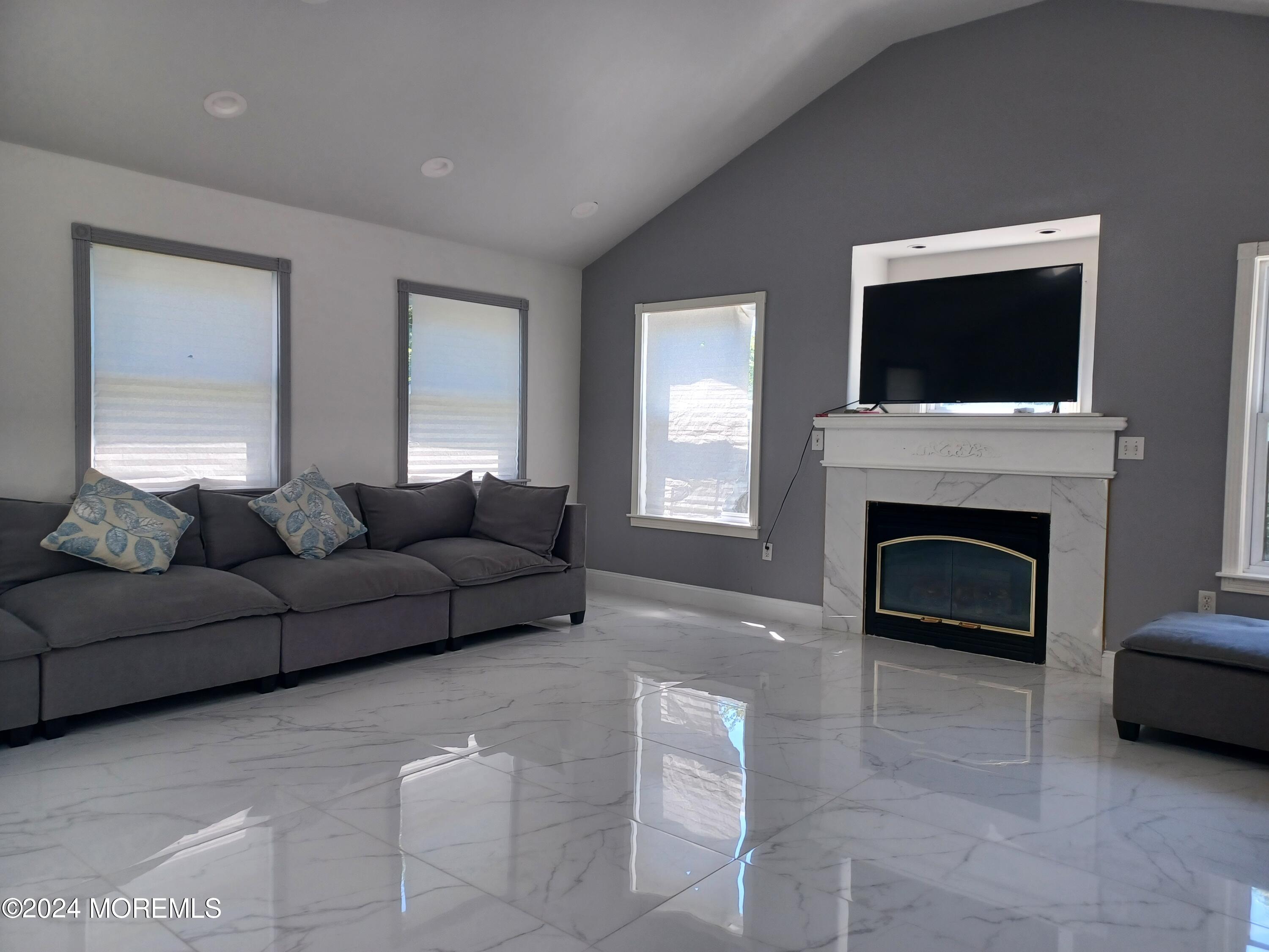 240 Woodcrest Road Oakhurst, NJ 07755 - Photo 10 of 12 20240702_112336