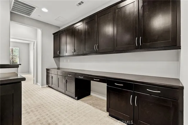 $675,000 | 22105 Barrington Way, Saugus, CA 91350