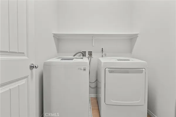 $667,000 | 22105 Barrington Way, Saugus, CA 91350