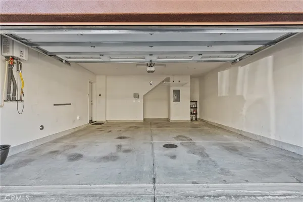 $667,000 | 22105 Barrington Way, Saugus, CA 91350