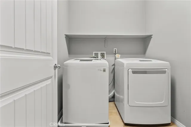 $675,000 | 22105 Barrington Way, Saugus, CA 91350