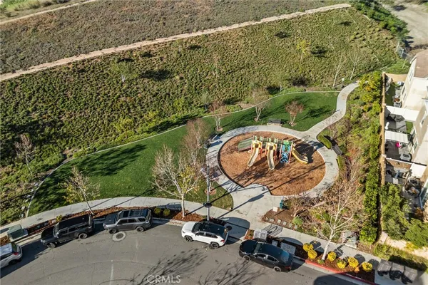 $667,000 | 22105 Barrington Way, Saugus, CA 91350