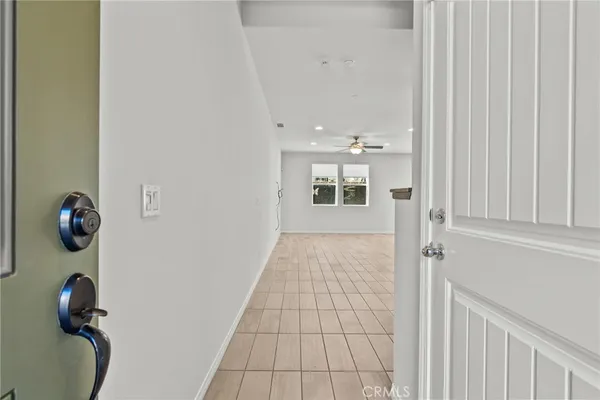 $667,000 | 22105 Barrington Way, Saugus, CA 91350