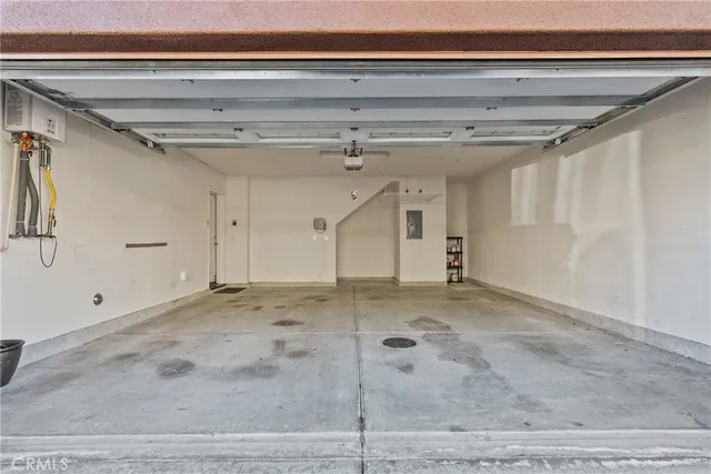 $675,000 | 22105 Barrington Way, Saugus, CA 91350