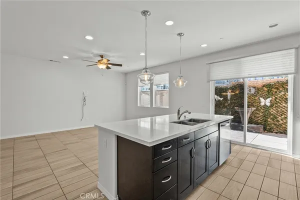 $667,000 | 22105 Barrington Way, Saugus, CA 91350