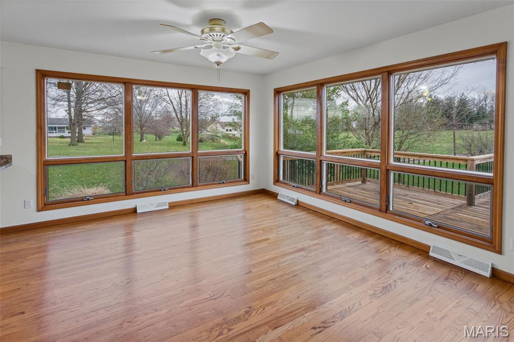 6409 Sunny Lane Moro, IL 62067 - Photo 15 of 67