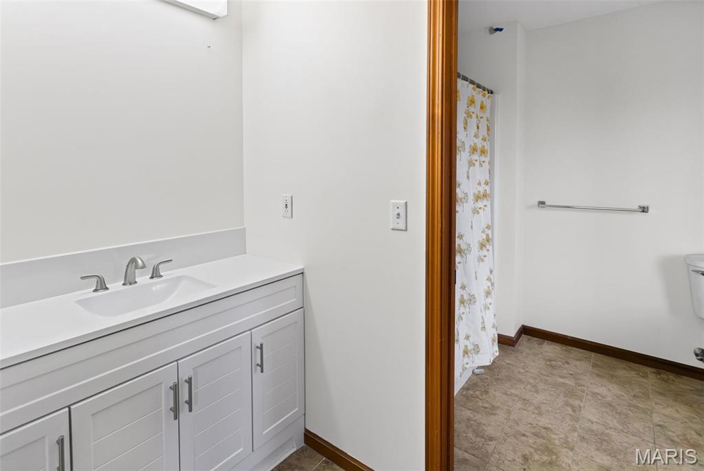 6409 Sunny Lane Moro, IL 62067 - Photo 26 of 67