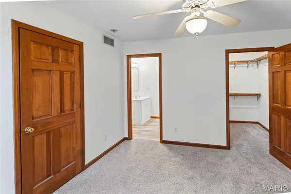 $460,000 | 6409 Sunny Lane, Moro, IL 62067