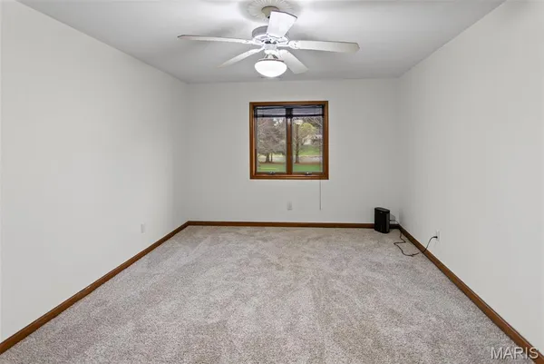 $460,000 | 6409 Sunny Lane, Moro, IL 62067