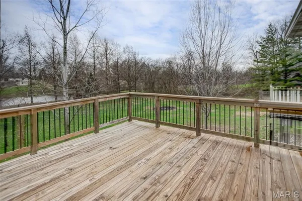 $460,000 | 6409 Sunny Lane, Moro, IL 62067