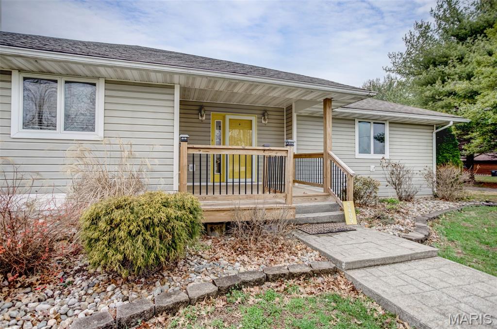 6409 Sunny Lane Moro, IL 62067 - Photo 7 of 67