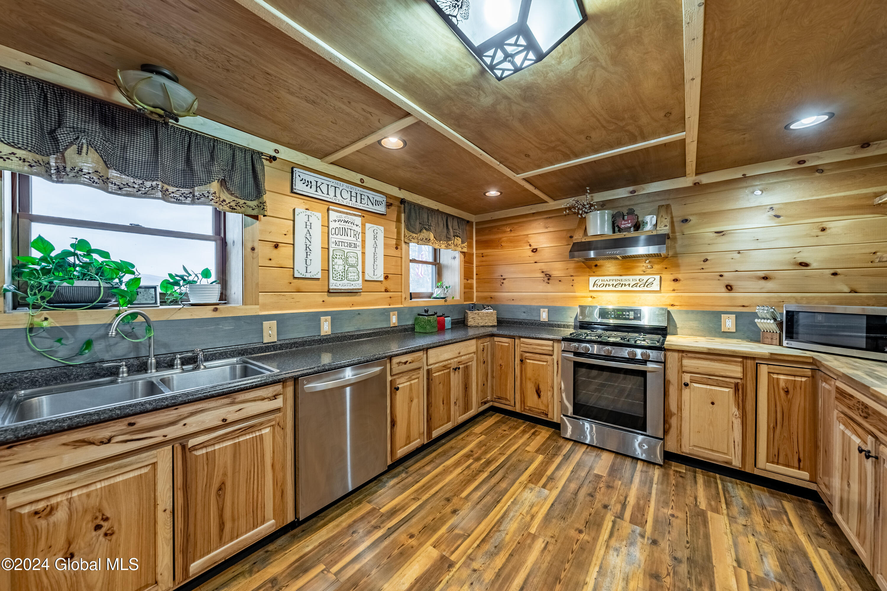 11 Maggie Dudley Road Crown Point, NY 12928 - Photo 13 of 31 Kitchen