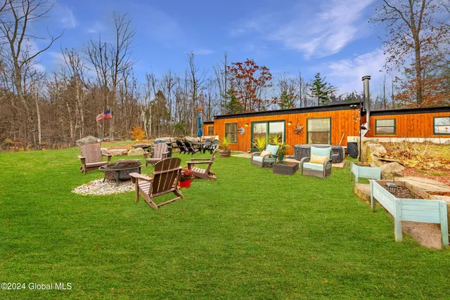 $599,000 | 11 Maggie Dudley Road, Crown Point, NY 12928