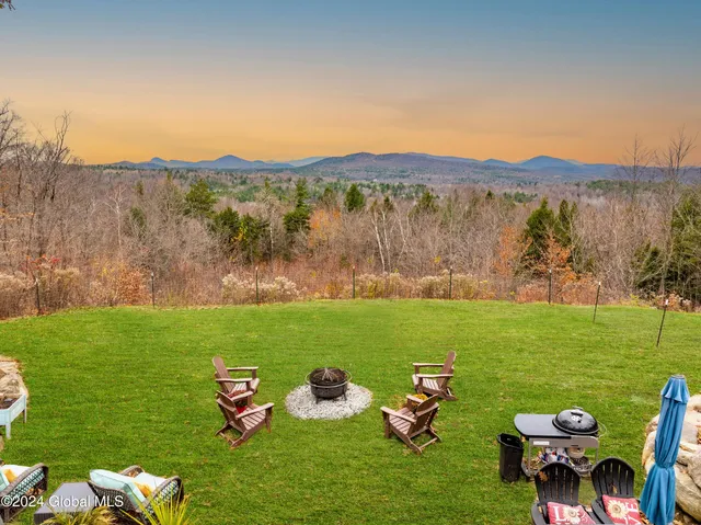 $599,000 | 11 Maggie Dudley Road, Crown Point, NY 12928