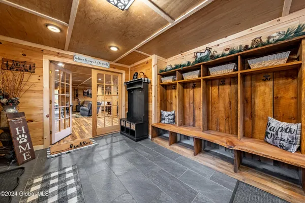 $599,000 | 11 Maggie Dudley Road, Crown Point, NY 12928