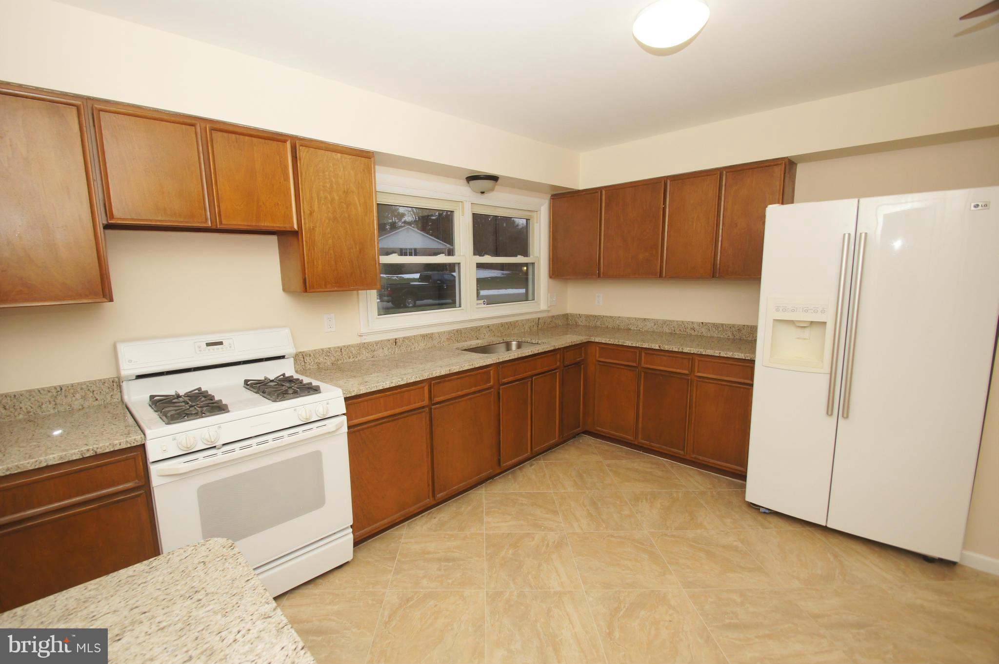 615 Northgate Road Aberdeen, MD 21001 - Photo 10 of 30 Kitchen