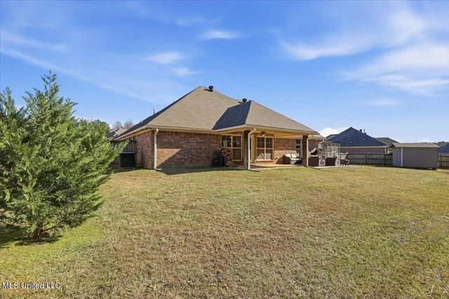$272,900 | 988 Clubhouse Drive, Pearl, MS 39208