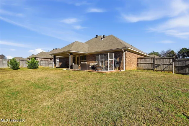 $272,900 | 988 Clubhouse Drive, Pearl, MS 39208