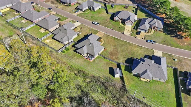 $272,900 | 988 Clubhouse Drive, Pearl, MS 39208