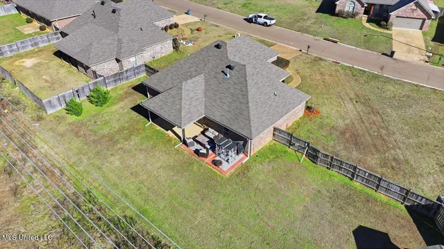 $272,900 | 988 Clubhouse Drive, Pearl, MS 39208