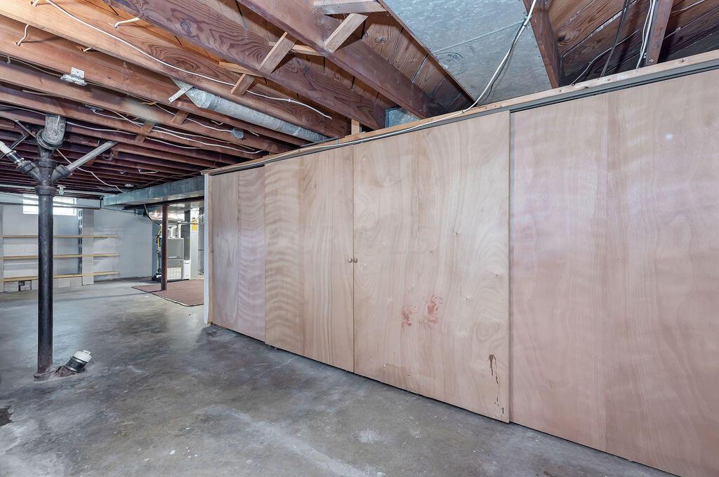 2048 Inchcliff Road Columbus, OH 43221 - Photo 41 of 46 STORAGE