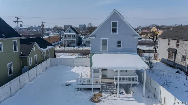 $1,400 | 769 19th Street, Niagara Falls, NY 14301