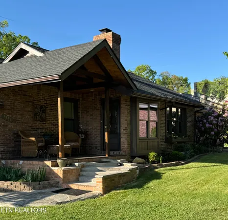 $349,000 | 3524 Pinewood Place, Kingsport, TN 37664
