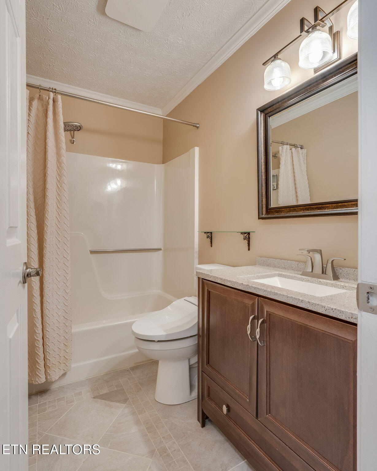 3524 Pinewood Place Kingsport, TN 37664 - Photo 16 of 32 16) 70732-69fbe5fd64092