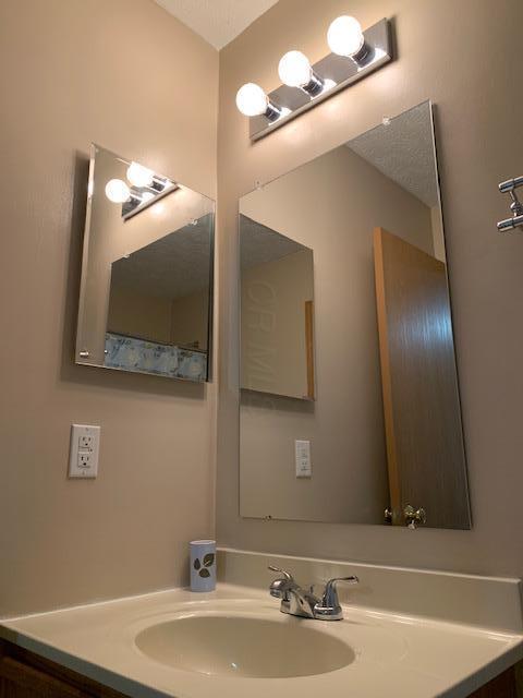 2220 Forest Ridge Hebron, OH 43025 - Photo 17 of 27 Gallery Image 17