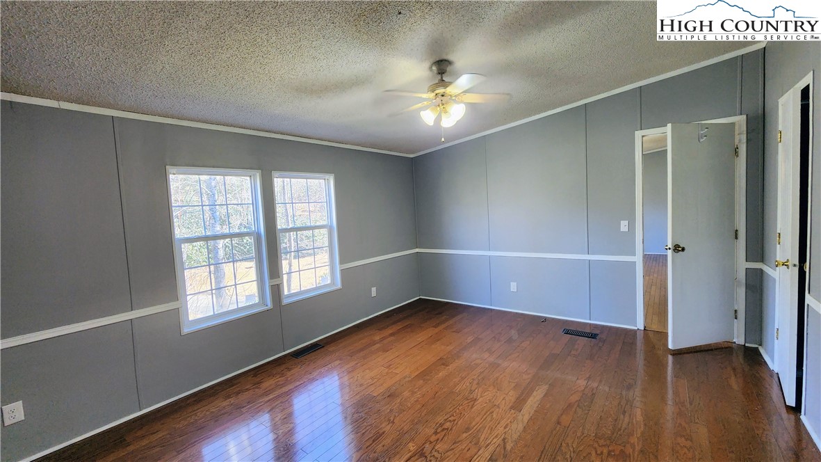 68 Rhoneys View Road Newland, NC 28657 - Photo 12 of 29