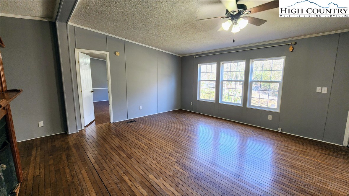 68 Rhoneys View Road Newland, NC 28657 - Photo 9 of 29