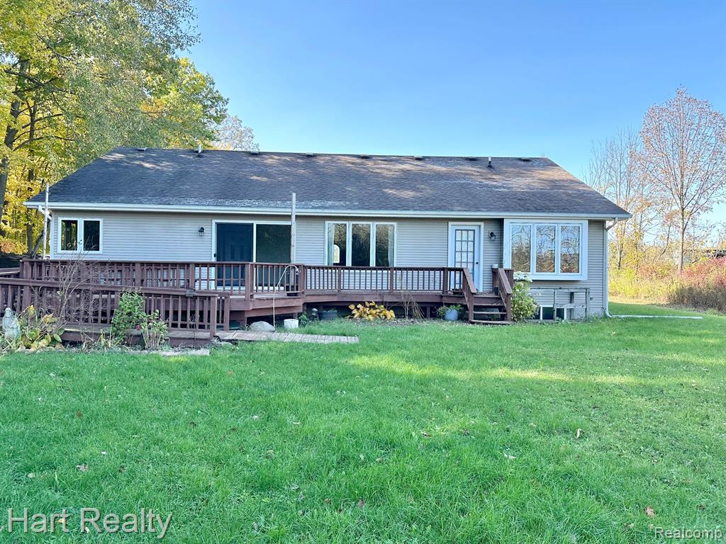 5102 Brown Road Avoca, MI 48006 - Photo 3 of 27
