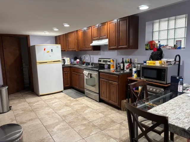 $725,000 | 5354 West Montrose Avenue, Chicago, IL 60641