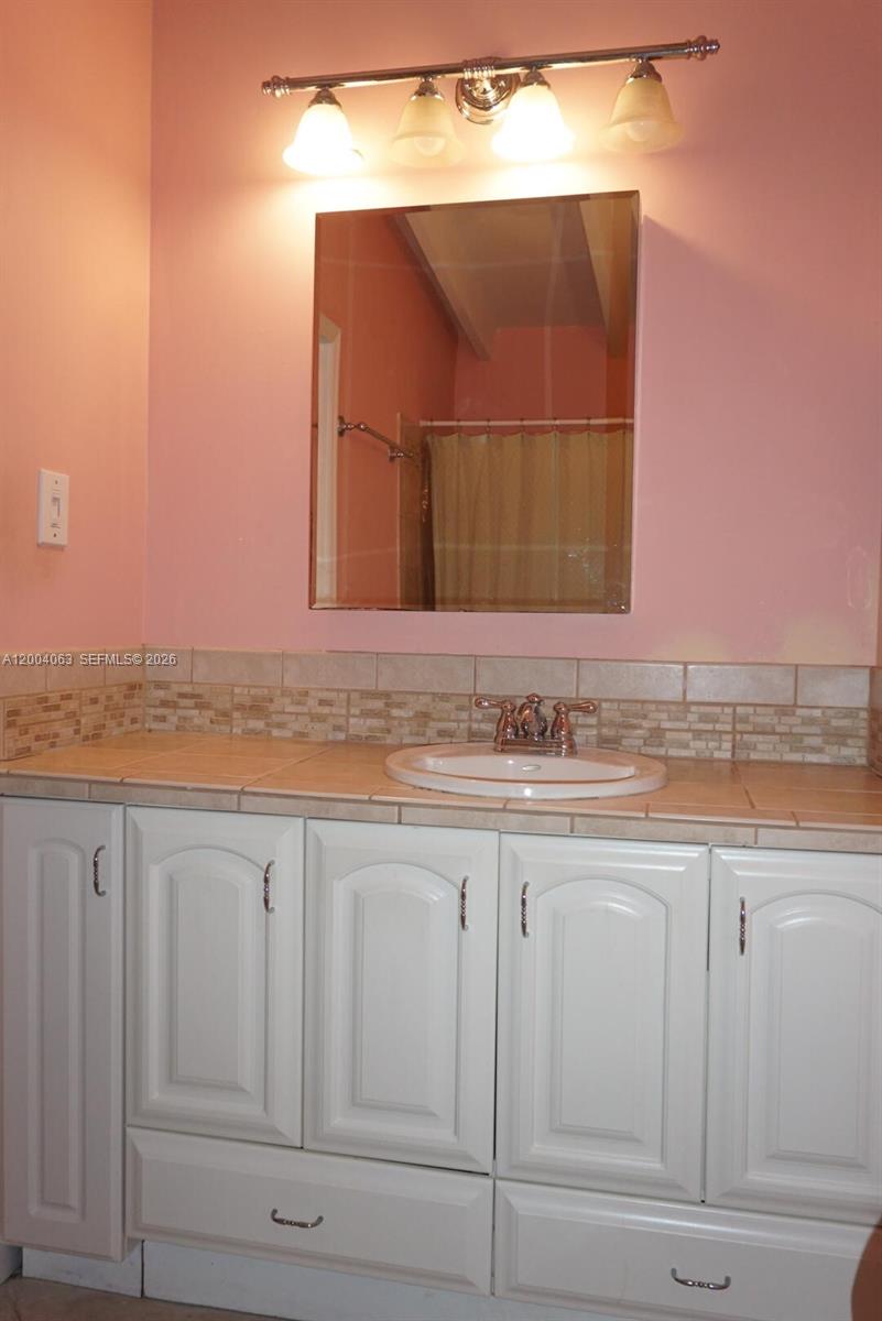 229 2nd Road Key Largo, FL 33037 - Photo 21 of 67