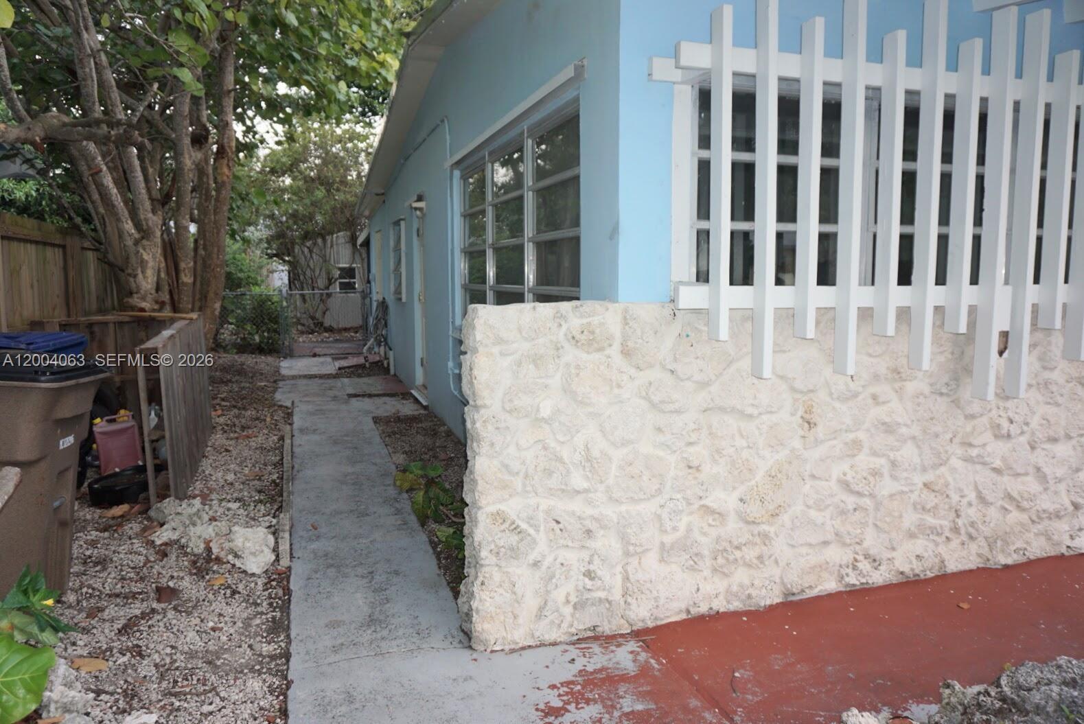 229 2nd Road Key Largo, FL 33037 - Photo 6 of 67