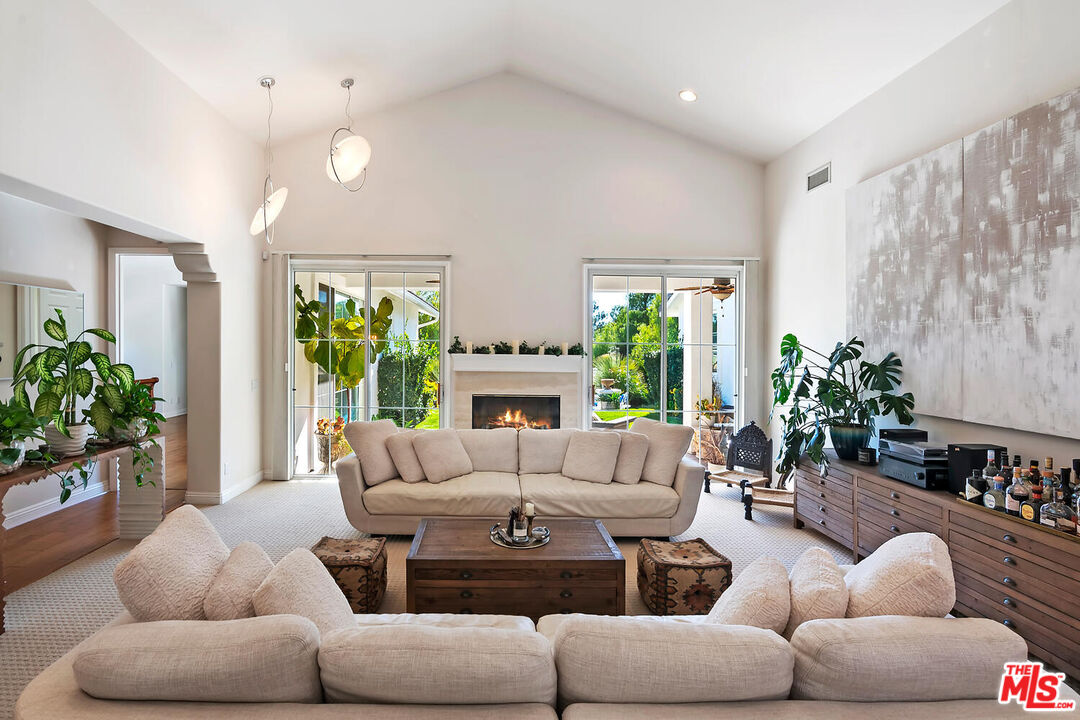 30014 Sharp Road Castaic, CA 91384 - Photo 12 of 29 Gallery Image 12