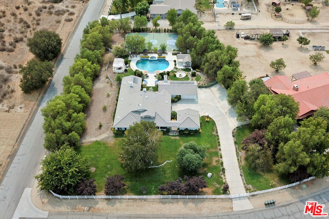 30014 Sharp Road Castaic, CA 91384 - Photo 28 of 29 Gallery Image 28