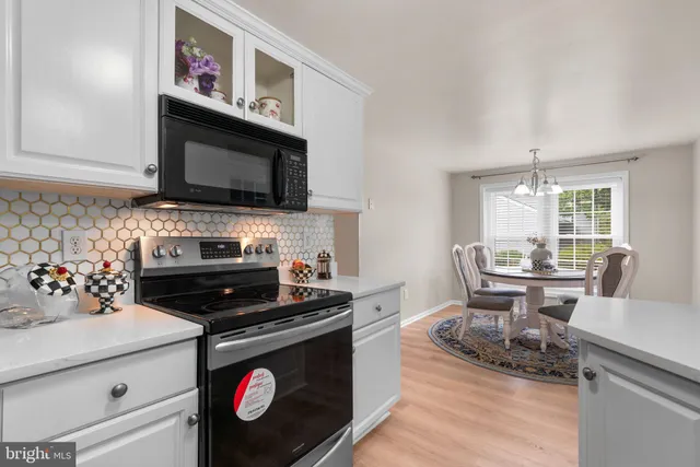 $650,000 | 10153 Cape Ann Drive, Columbia, MD 21046