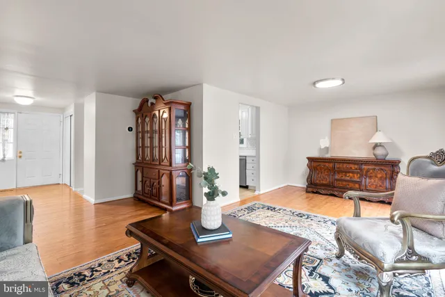 $650,000 | 10153 Cape Ann Drive, Columbia, MD 21046