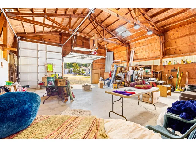 $550,000 | 977 South Harbor Street, Rockaway Beach, OR 97136