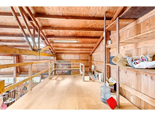 $550,000 | 977 South Harbor Street, Rockaway Beach, OR 97136