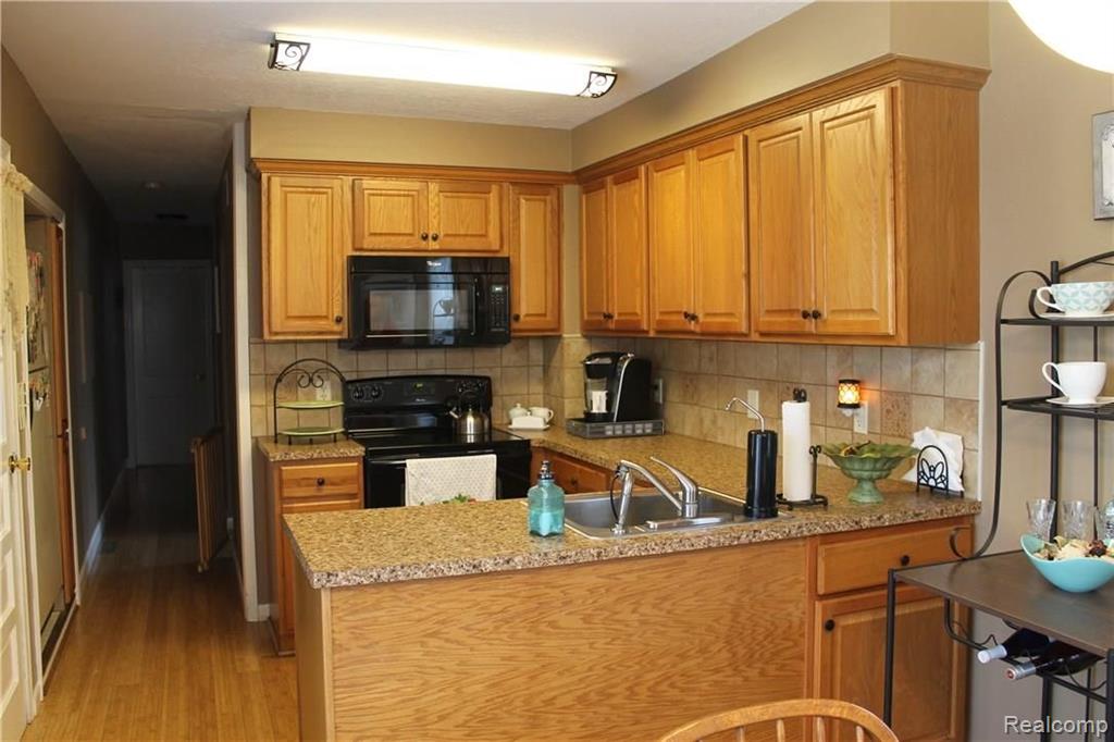 4336 Belsay Road Burton, MI 48519 - Photo 7 of 14 Gallery Image 7