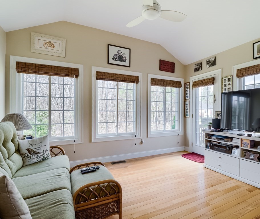 7 Village Road, Unit 7 Paxton, MA 01612 - Photo 12 of 25 Gallery Image 12