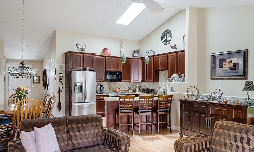 7 Village Road, Unit 7 Paxton, MA 01612 - Photo 8 of 25 Gallery Image 8