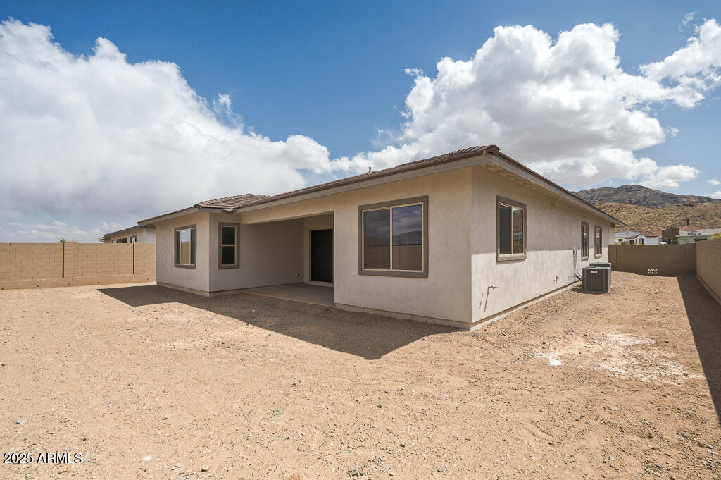 3634 West Mineral Road Laveen, AZ 85339 - Photo 35 of 36 Tri Pointe Whispering Hills 19 - Backyar