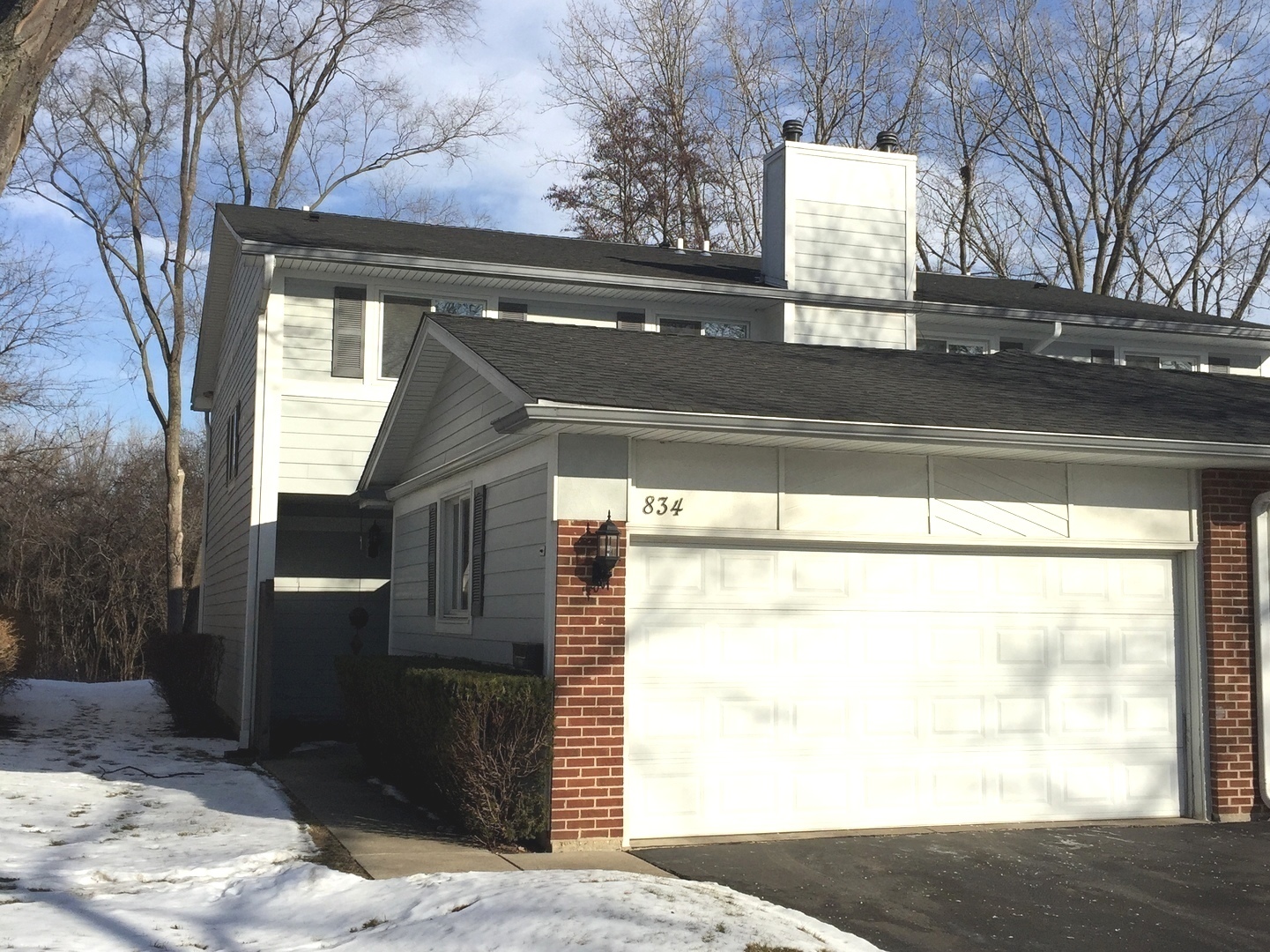 834 Swallow Street Deerfield, IL 60015 - Photo 1 of 24